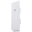 Ubiquiti UBI-NSM5 Point d'accès PTP sans fil Ubiquiti NanoStation M5 5GHz 16dBi MIMO AirMax 500MW